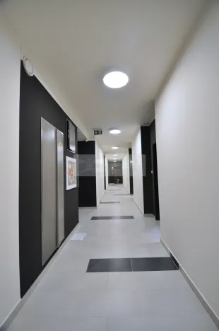 Pronájem bytu 2+kk, Praha, Zakšínská, 56 m2