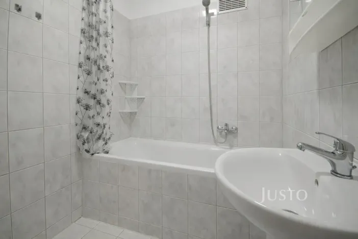 Pronájem bytu 1+1, Ústí nad Labem, Tolstého, 44 m2