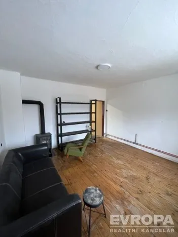 Pronájem vily, Úsobí, 128 m2