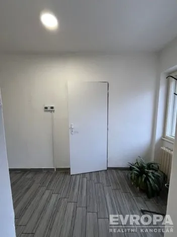 Pronájem vily, Úsobí, 128 m2