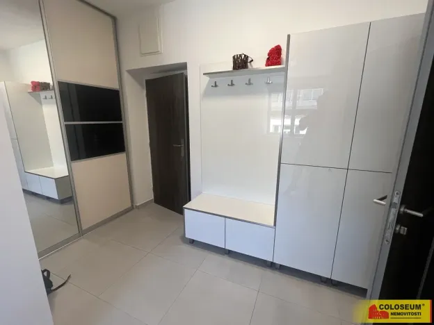 Pronájem bytu 1+kk, Brno - Brno-město, 33 m2