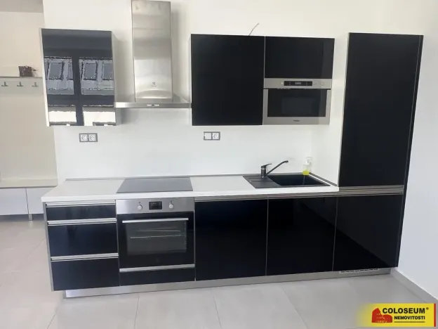 Pronájem bytu 1+kk, Brno - Brno-město, 33 m2