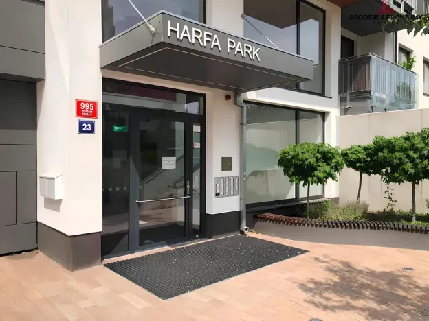 Pronájem bytu 2+kk, Praha - Vysočany, Pod Harfou, 55 m2