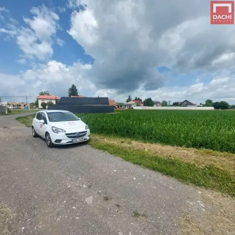 Prodej pozemku pro bydlení, Kožušany-Tážaly - Tážaly, 571 m2