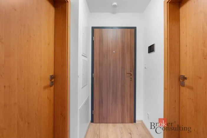 Pronájem bytu 2+kk, Hradec Králové, Pod Svahem, 50 m2