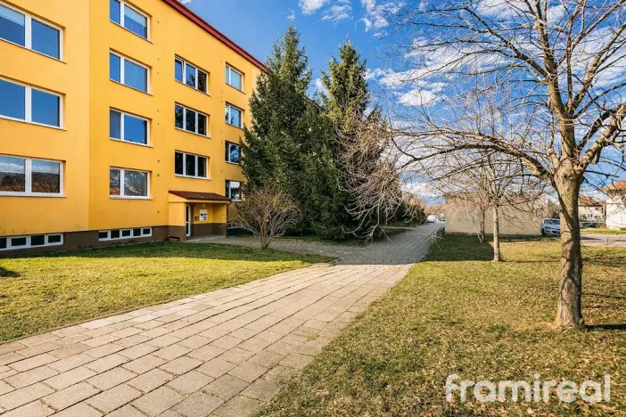 Prodej bytu 2+1, Uherské Hradiště, Sadová, 58 m2