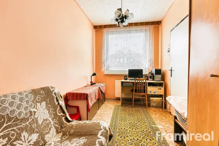 Prodej bytu 2+1, Uherské Hradiště, Sadová, 58 m2