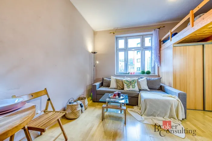 Pronájem bytu 1+kk, Praha - Vysočany, Novovysočanská, 31 m2