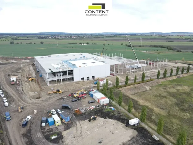 Pronájem výrobních prostor, Ovčáry, 24442 m2