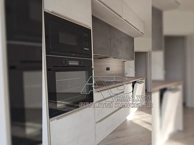 Pronájem bytu 2+kk, České Budějovice, Na Zlaté stoce, 50 m2