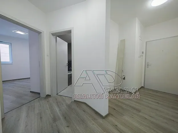 Pronájem bytu 2+kk, České Budějovice, Na Zlaté stoce, 50 m2