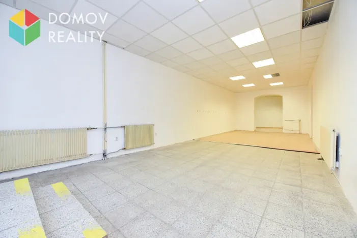 Pronájem obchodního prostoru, Jince, Slavíkova, 100 m2
