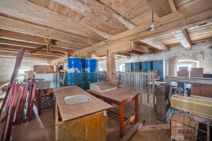 Prodej skladu, Rosice, 840 m2