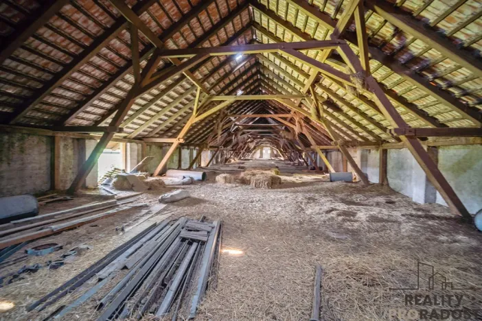 Prodej zemědělského objektu, Přelouč - Mělice, 7117 m2