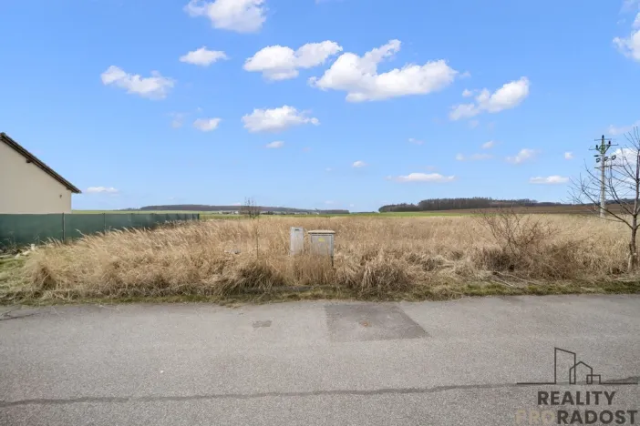 Prodej pozemku pro bydlení, Radíkovice, 1422 m2