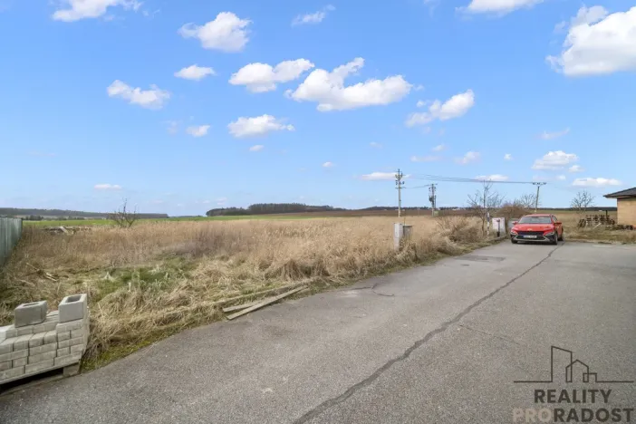 Prodej pozemku pro bydlení, Radíkovice, 1422 m2