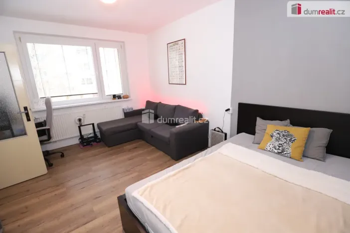 Pronájem bytu 1+1, Mariánské Lázně - Úšovice, Za Tratí, 36 m2