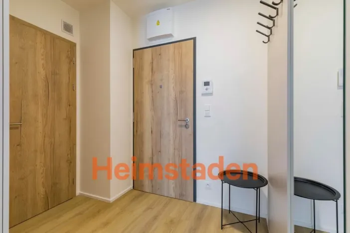 Pronájem bytu 2+kk, Praha - Holešovice, U Pergamenky, 54 m2