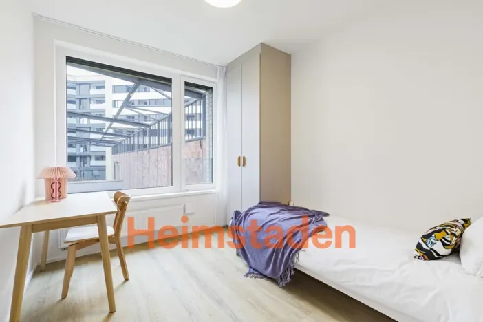 Pronájem bytu 3+1, Praha - Holešovice, U Pergamenky, 61 m2