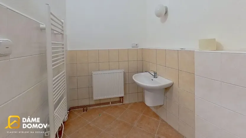 Pronájem kanceláře, Holešov, nám. Dr. E. Beneše, 164 m2