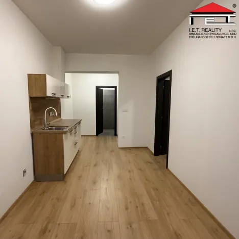 Pronájem bytu 2+kk, Brno, Slevačská, 31 m2
