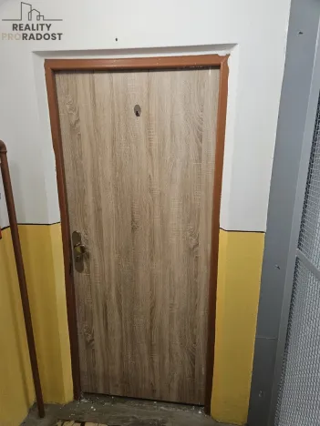 Pronájem bytu 2+1, Krupka, Komenského, 62 m2