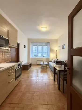 Prodej bytu 2+kk, Praha - Smíchov, Pechlátova, 39 m2