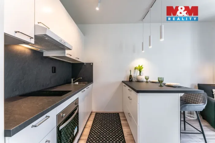 Pronájem bytu 2+kk, Praha - Ruzyně, Huppnerova, 54 m2