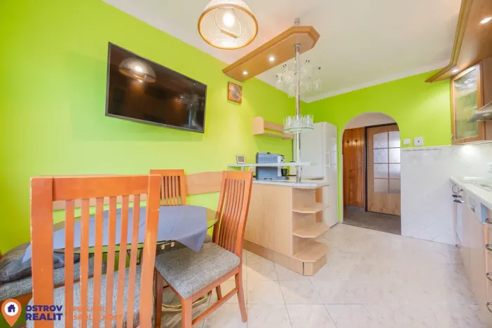 Prodej rodinného domu, Zvole, 250 m2