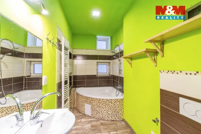 Prodej bytu 2+1, Krnov - Pod Bezručovým vrchem, Příční, 50 m2