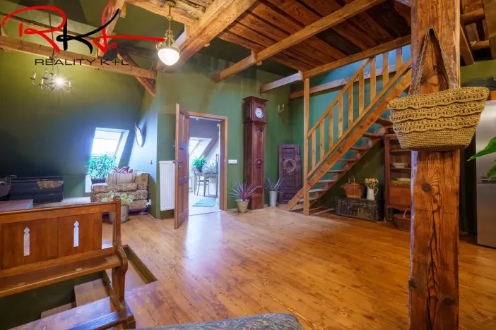 Pronájem bytu 2+kk, Roudnice nad Labem, Husovo náměstí, 129 m2