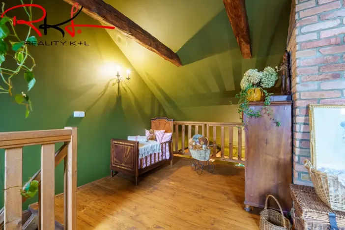 Pronájem bytu 2+kk, Roudnice nad Labem, Husovo náměstí, 129 m2