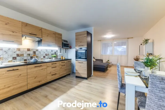 Prodej rodinného domu, Hevlín, 113 m2