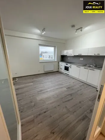 Pronájem bytu 2+kk, Opava, Kačírkova, 56 m2