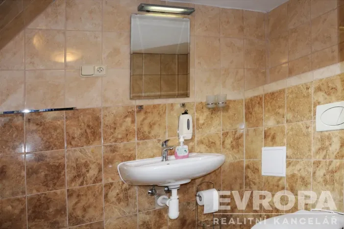 Prodej ubytování, Jetřichovice, okres děčín, 650 m2