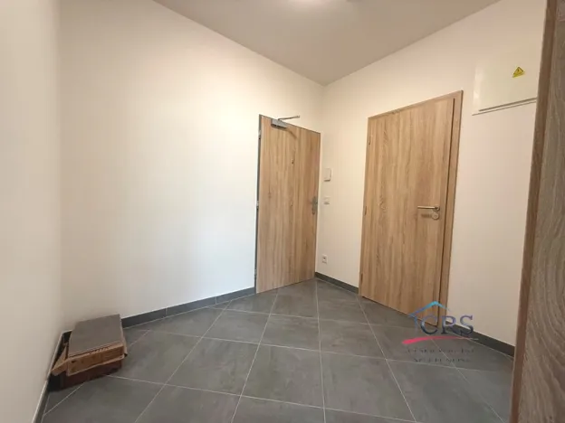 Pronájem bytu 2+kk, Praha - Hlubočepy, Fabiánové, 43 m2