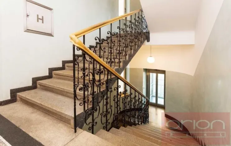 Pronájem kanceláře, Praha - Holešovice, Jablonského, 20 m2