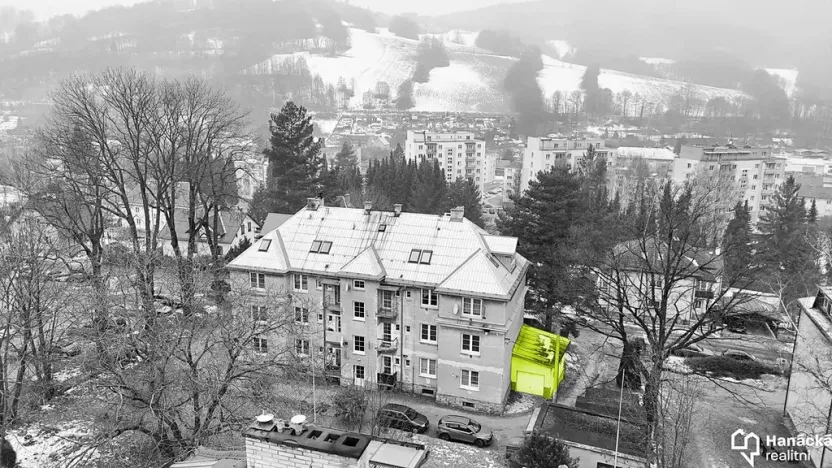 Prodej garáže, Jeseník, Husova, 20 m2