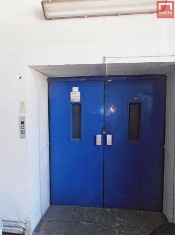 Pronájem kanceláře, Olomouc, Šlechtitelů, 299 m2