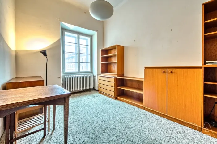 Prodej bytu 4+1, Praha - Malá Strana, Malostranské náměstí, 91 m2