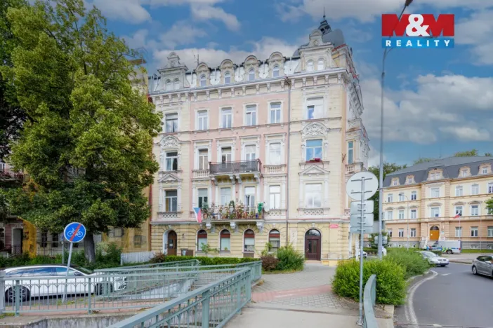 Prodej bytu 2+1, Karlovy Vary, nábřeží Jana Palacha, 63 m2