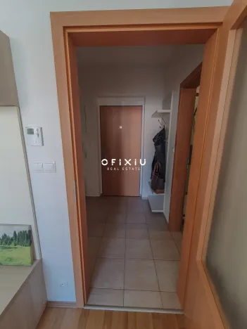 Pronájem bytu 1+kk, Brno, Hvozdecká, 37 m2