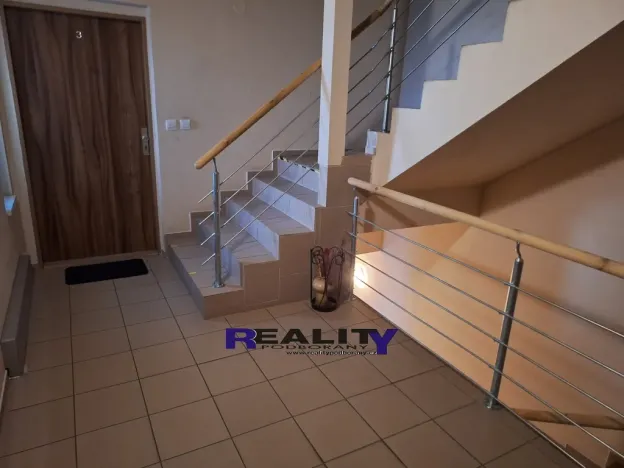 Pronájem bytu 1+kk, Žatec, Tyršova, 29 m2