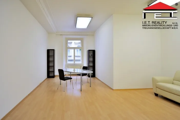 Pronájem kanceláře, Praha - Nové Město, Zlatnická, 29 m2