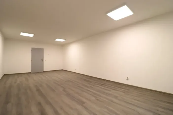 Pronájem kanceláře, Modřice, Brněnská, 34 m2