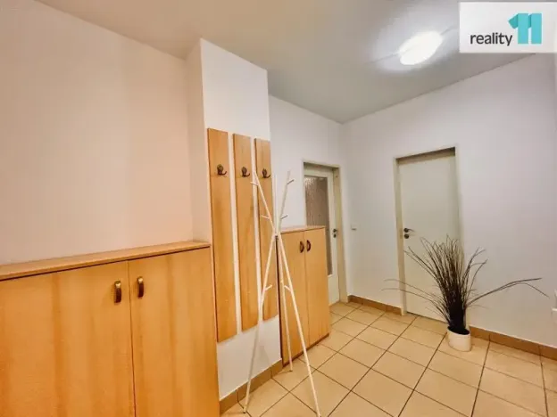 Pronájem bytu 1+kk, Praha - Michle, Pod Bohdalcem I, 50 m2