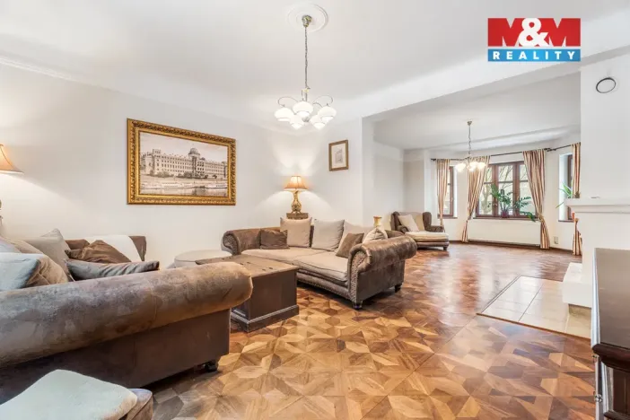 Prodej rodinného domu, Libčice nad Vltavou, Letecká, 200 m2