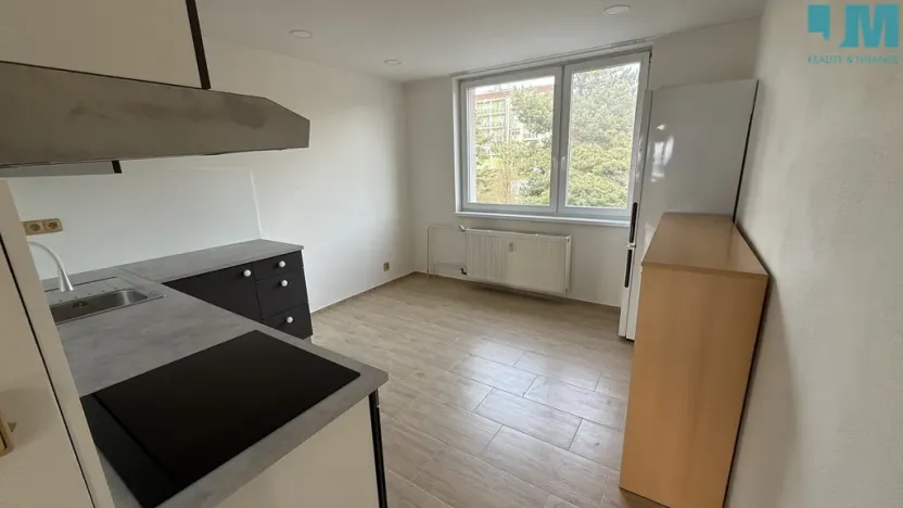 Pronájem bytu 2+1, Třebíč, Velkomeziříčská, 52 m2