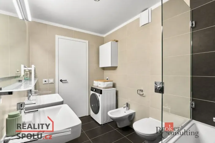 Prodej bytu 3+kk, Karlovy Vary, Libušina, 103 m2