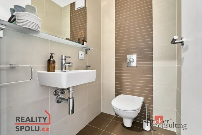 Prodej bytu 3+kk, Karlovy Vary, Libušina, 103 m2